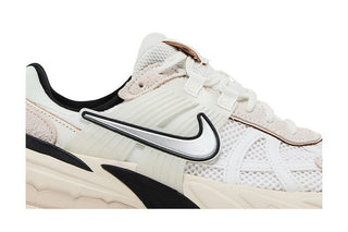 Nike V2K Run 'White Light Orewood Brown'