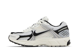Nike Air Zoom Vomero 5 'Photon Dust Black'