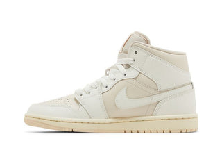 Air Jordan 1 Mid 'Legend Light Brown'