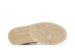Air Jordan 1 Mid 'Legend Light Brown'