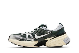 Nike V2K Run 'Vintage Green'