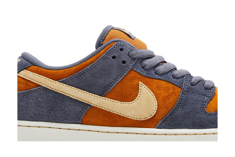 Nike Dunk Low SB 'Light Carbon Monarch'