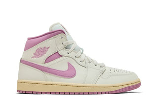Air Jordan 1 Mid 'Strawberries & Cream'