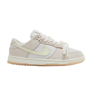 Nike Dunk Low 'Light Soft Pink'