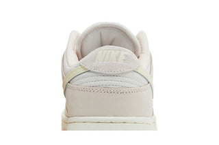 Nike Dunk Low 'Light Soft Pink'