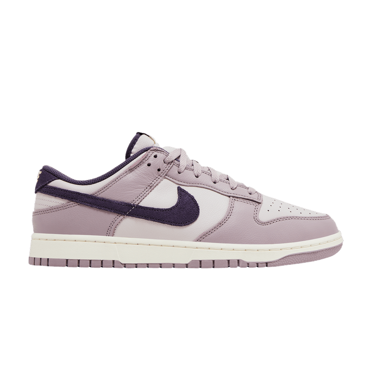 Nike Dunk Low SE 'Light Violet Ore'