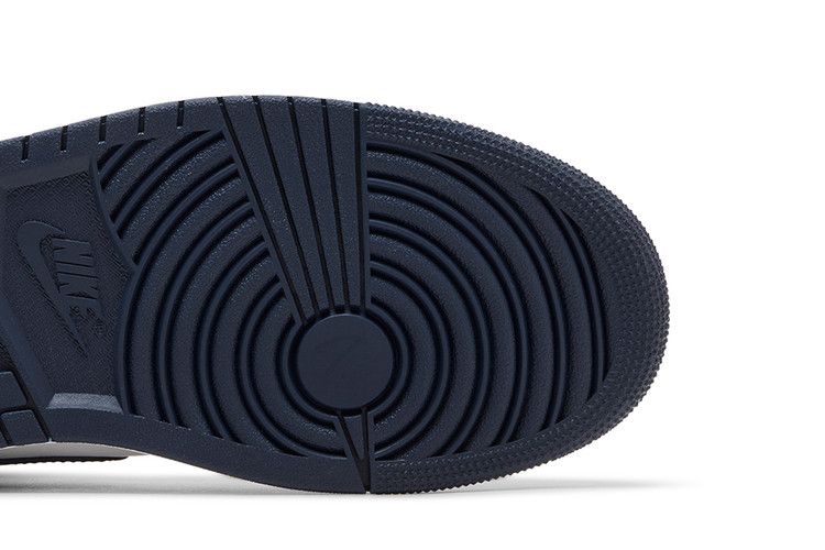 Air Jordan 1 Mid 'Midnight Navy Gold Charms'