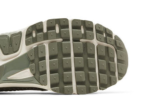 Nike Air Zoom Vomero 5 'Dark Stucco'