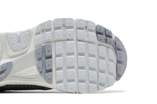 Nike Air Zoom Vomero 5 'Pure Platinum'