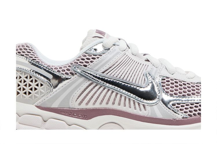 Nike Air Zoom Vomero 5 'Chrome Platinum Violet'