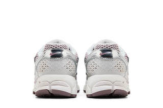 Nike Air Zoom Vomero 5 'Chrome Platinum Violet'