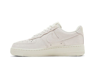 Nike Air Force 1 '07 SE 'Sail Glittery Suede'