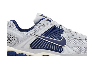 Nike Air Zoom Vomero 5 'Yankees'