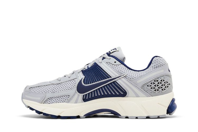 Nike Air Zoom Vomero 5 'Yankees'