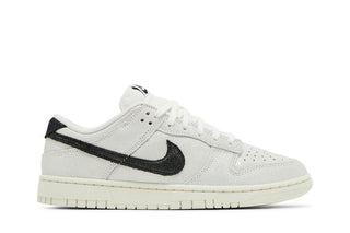 Nike Dunk Low SE 'White Glittery Suede'