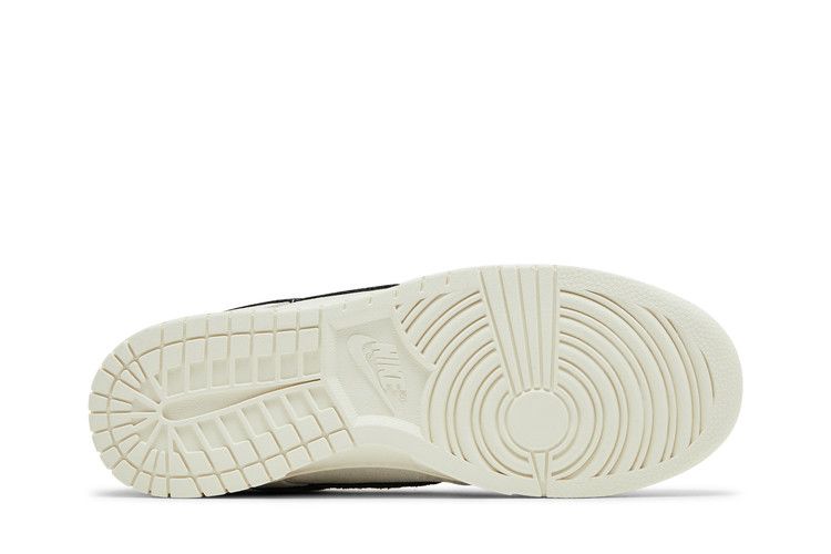 Nike Dunk Low SE 'White Glittery Suede'