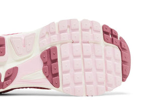 Nike Air Zoom Vomero 5 'Elemental Pink'