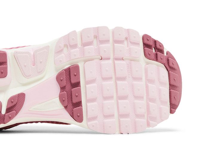 Nike Air Zoom Vomero 5 'Elemental Pink'
