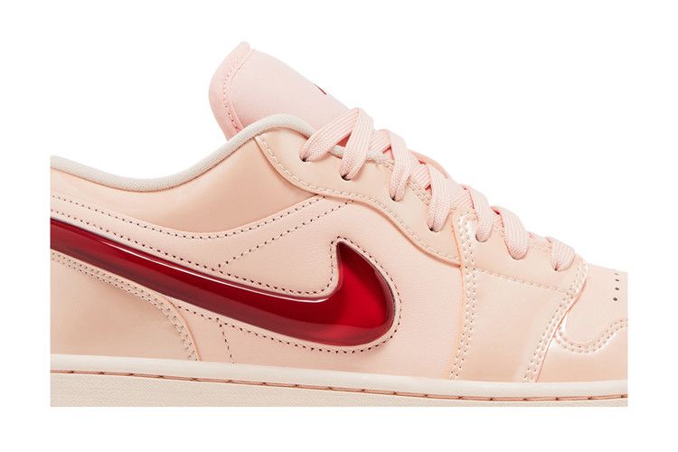 Air Jordan 1 Low SE 'Patent Valentine's Day'