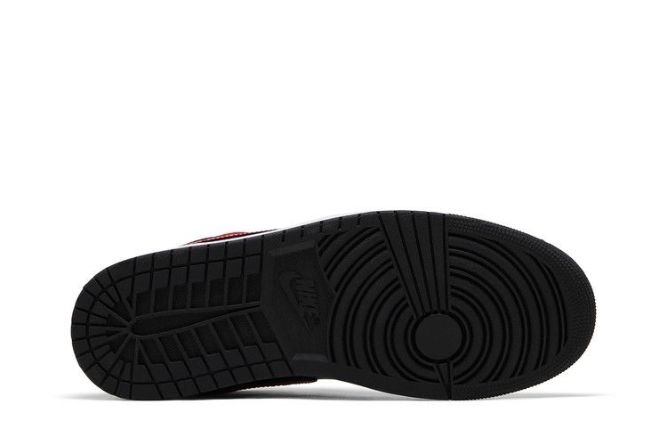 Air Jordan 1 Mid 'Bred Twist'
