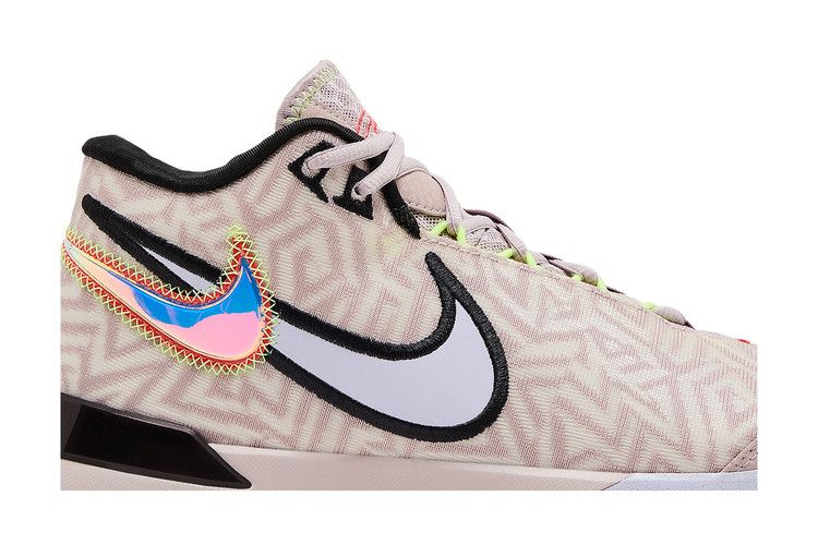 Nike Zoom LeBron NXXT Genisus 'Platinum Violet'