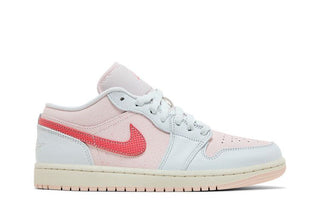 Air Jordan 1 Low SE 'Strawberry Milkshake'