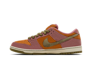 Nike Dunk Low SB 'Red Stardust'