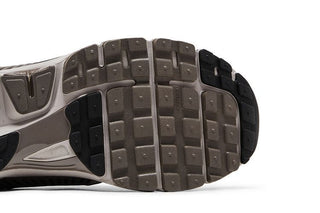 Nike Air Zoom Vomero 5 'Dark Violet Ore'
