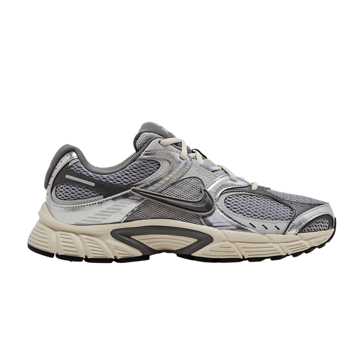 Nike V5 RNR 'Cement Grey'