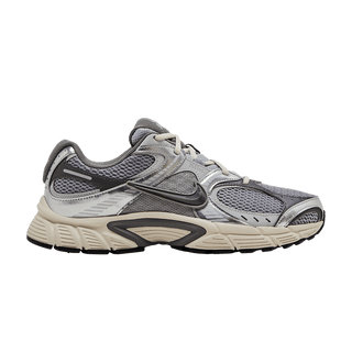 Nike V5 RNR 'Cement Grey'