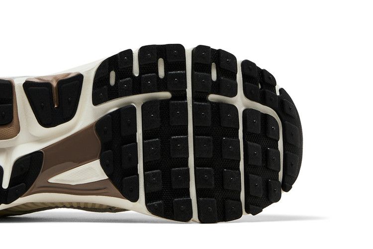 Nike Air Zoom Vomero 5 'Sail Mink Brown'