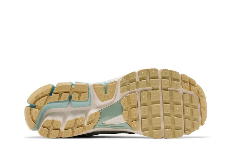 Nike Air Zoom Vomero 5 'Team Gold Seafoam'
