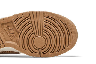 Nike Dunk Low Next Nature SE 'Amber Brown'