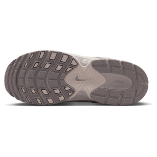 Nike V5 RNR Suede