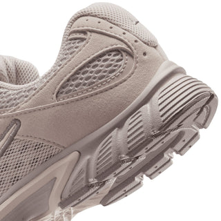 Nike V5 RNR Suede