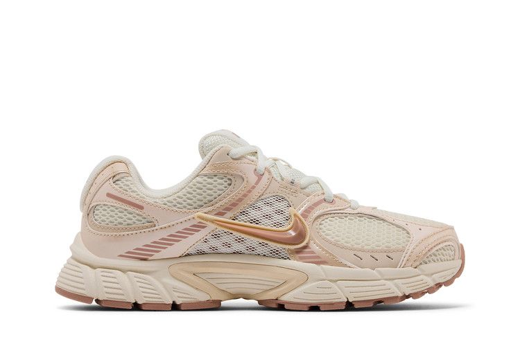 Nike V5 RNR 'Soft Pearl'