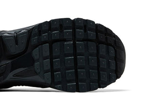 Nike Air Zoom Vomero 5 'Black Reflective'