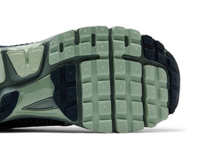 Nike Air Zoom Vomero 5 'Seafoam Clay Green'