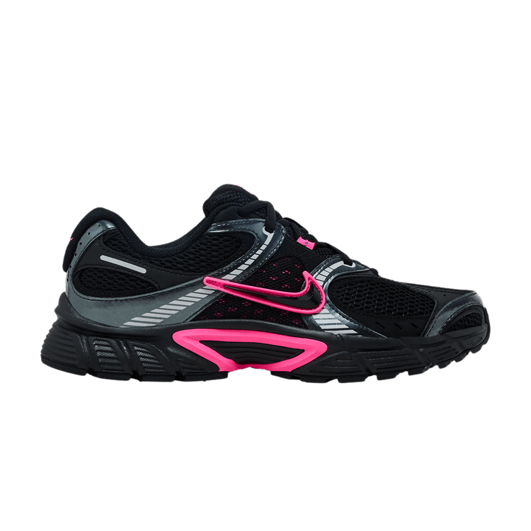 Nike V5 RNR 'Black Pink Blast'