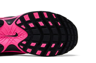 Nike V5 RNR 'Black Pink Blast'
