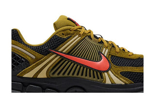 Nike Air Zoom Vomero 5 'Olive Picante Red'
