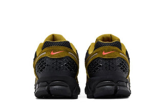 Nike Air Zoom Vomero 5 'Olive Picante Red'