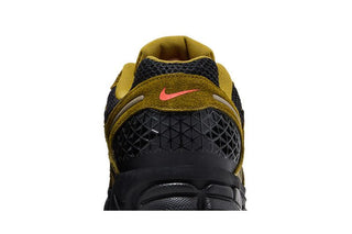 Nike Air Zoom Vomero 5 'Olive Picante Red'