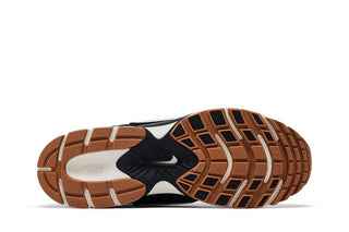 Nike V5 RNR 'Black White'
