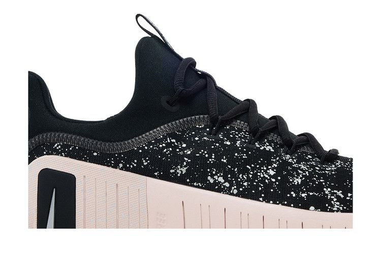 Nike Free Metcon 6 SE 'Black Metallic Silver'