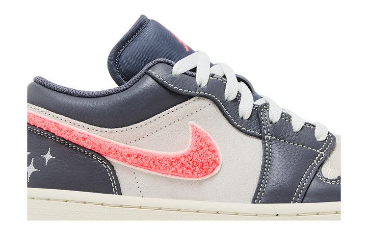 Air Jordan 1 Low SE 'Light Graphite Hot Punch'