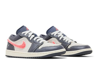 Air Jordan 1 Low SE 'Light Graphite Hot Punch'