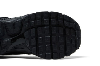 Nike Air Zoom Vomero 5 'Black Metallic Silver Anthracite'