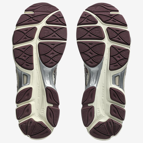 ASICS® GEL-Cumulus 16