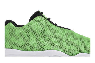 Air Jordan Future Low 'Light Poison Green Camo'